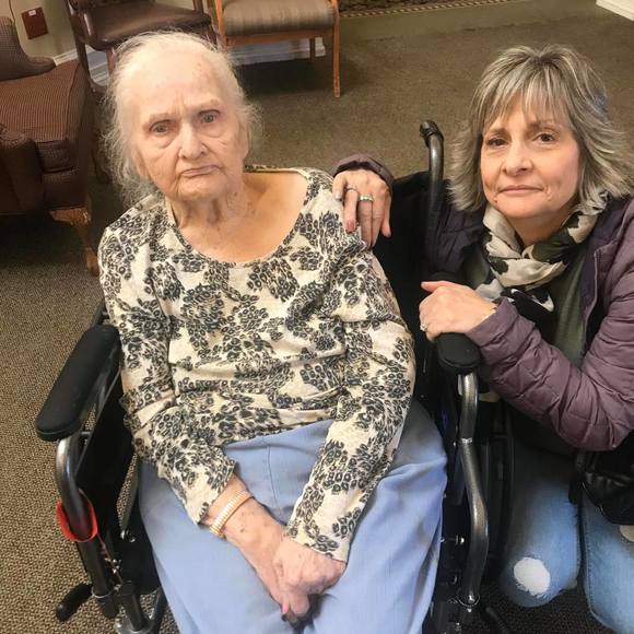 Meet your Posher, Renee - Picture 1 of 1